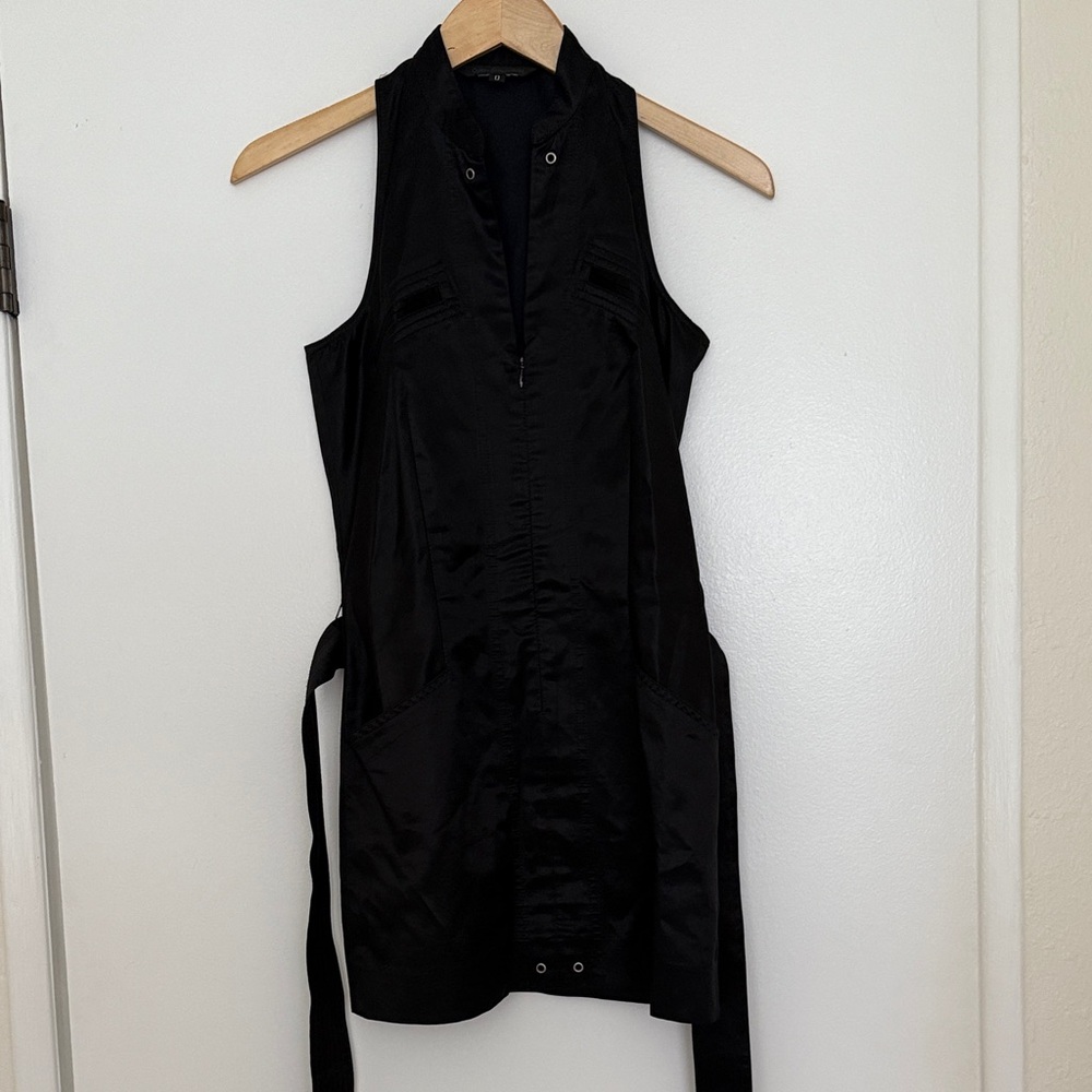 Guess Black Sleeveless Mini Dress